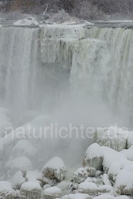 W9757 Niagarafälle,Niagara Falls - Peter Wächtershäuser