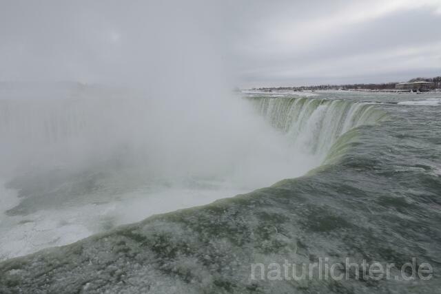 W9759 Niagarafälle,Niagara Falls - Peter Wächtershäuser